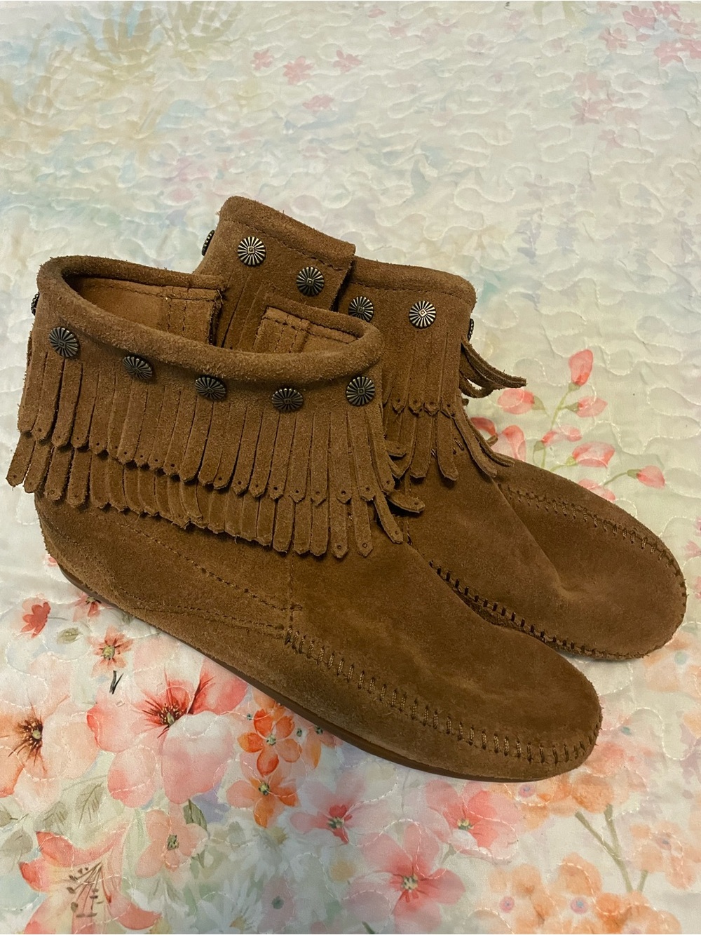 Minnetonka Brown Suede Fringe Ankle Boots with Stud Accents